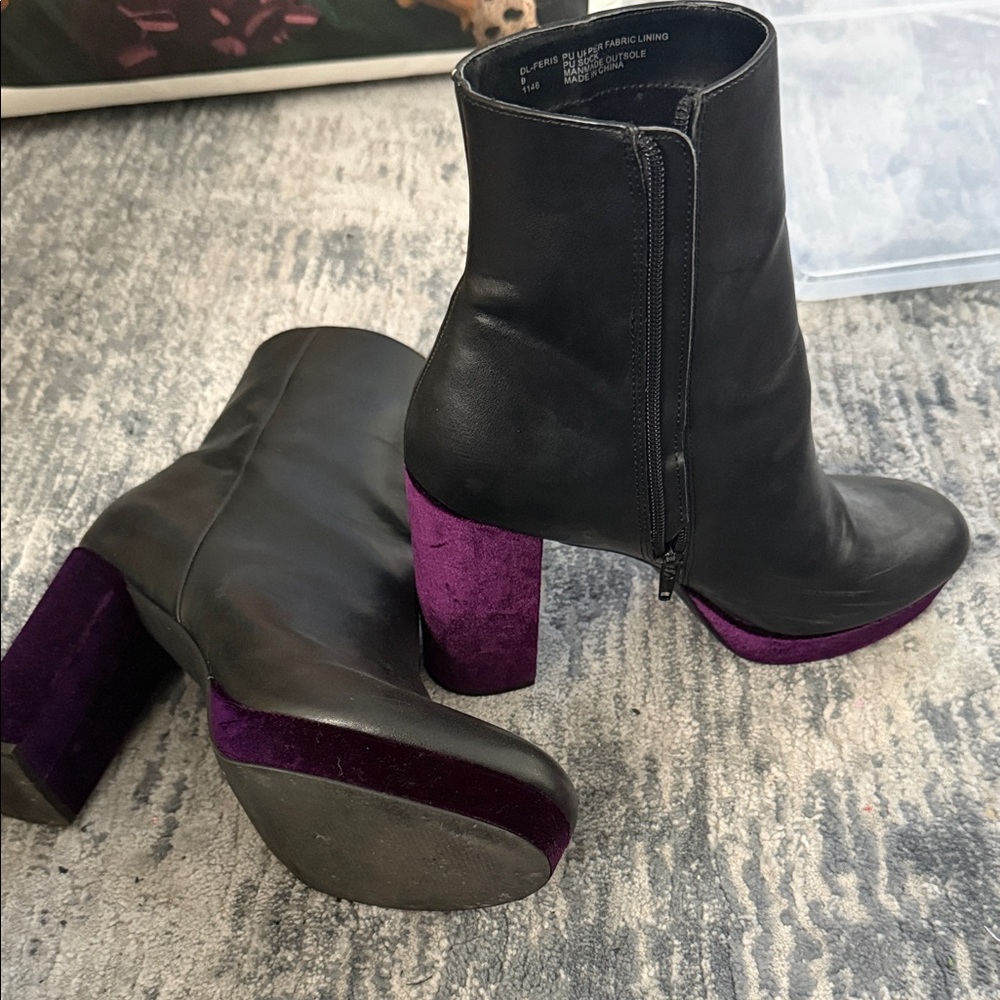 Design Lab Lord & Taylor Black and Purple Heeled Boots
